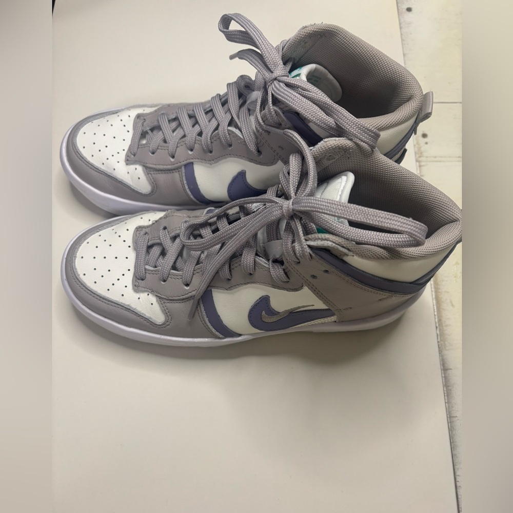 Nike Dunk High Rebel IRON PURPLE Womens Size 8.5 Mens 7 DH3718-101 - Picture 3 of 7